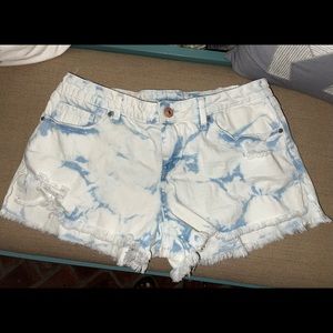 Vanilla Star shorts